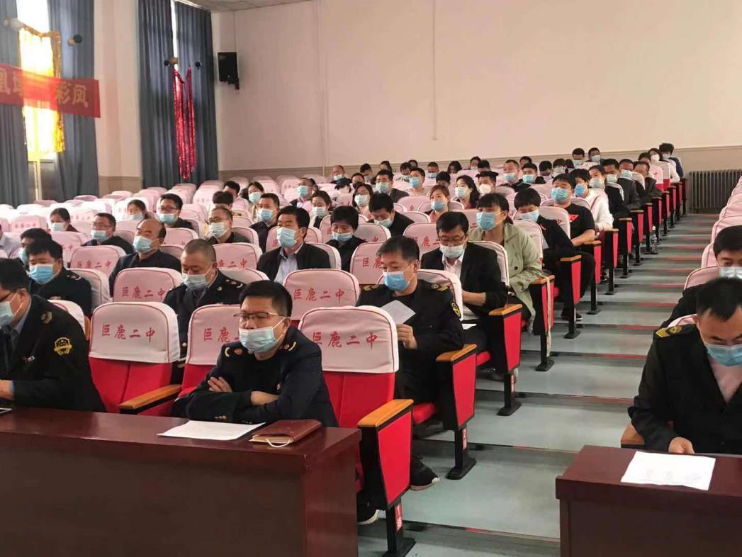 河北省邢台市信都区市场监管局走进路罗完小学开展食品安全进校园活动