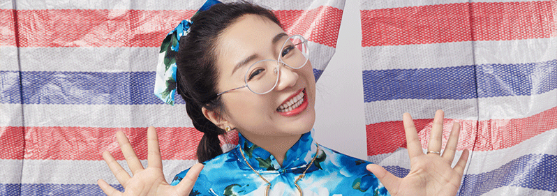 傅首尔 浪漫粘着泥，现实也是诗