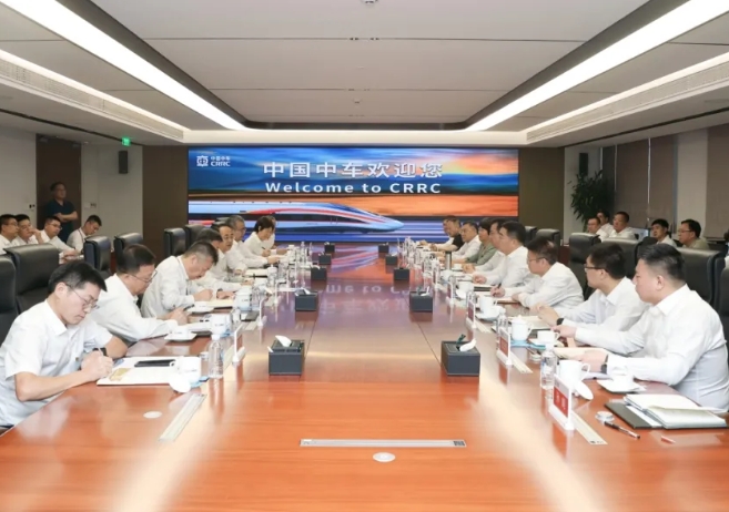 秦皇岛市人民政府与中国中车集团有限公司合作框架协议签约仪式在北京举行 王曦孙永才出席签约仪式并座谈