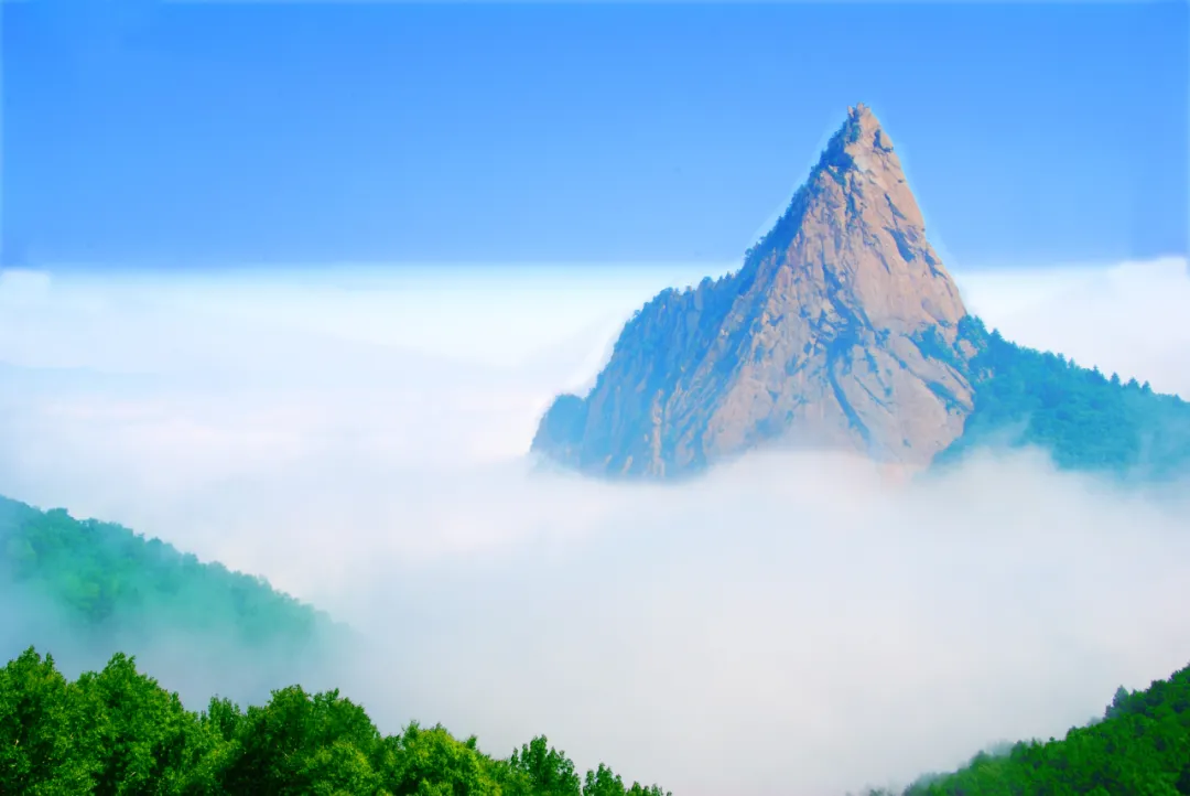 打卡雾灵山生态旅游区十八潭步道，领略大自然的美丽风光，追逐自己的诗和远方