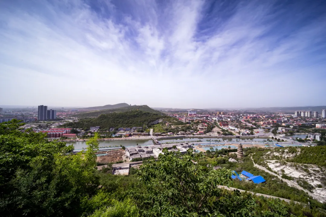 10月30日河北省资源型地区转型发展暨采煤沉陷区综合治理工作经验现场交流会在峰峰召开