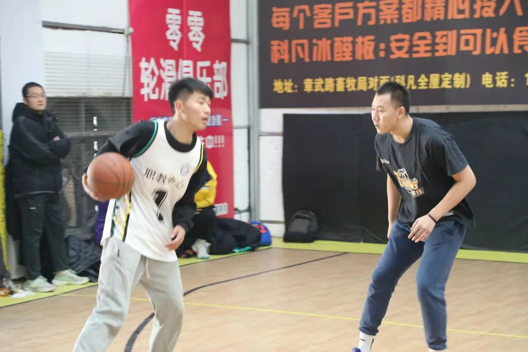 “开心过大年 健康动起来”——2025年行唐县社区三人制篮球赛 激情开幕