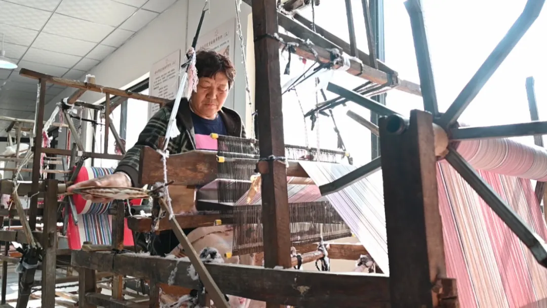 曲周：村支书变主播 老粗布“上链接”