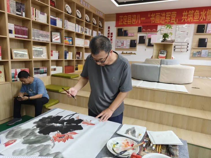 正定县文联举办“书画进军营 共筑鱼水情”活动