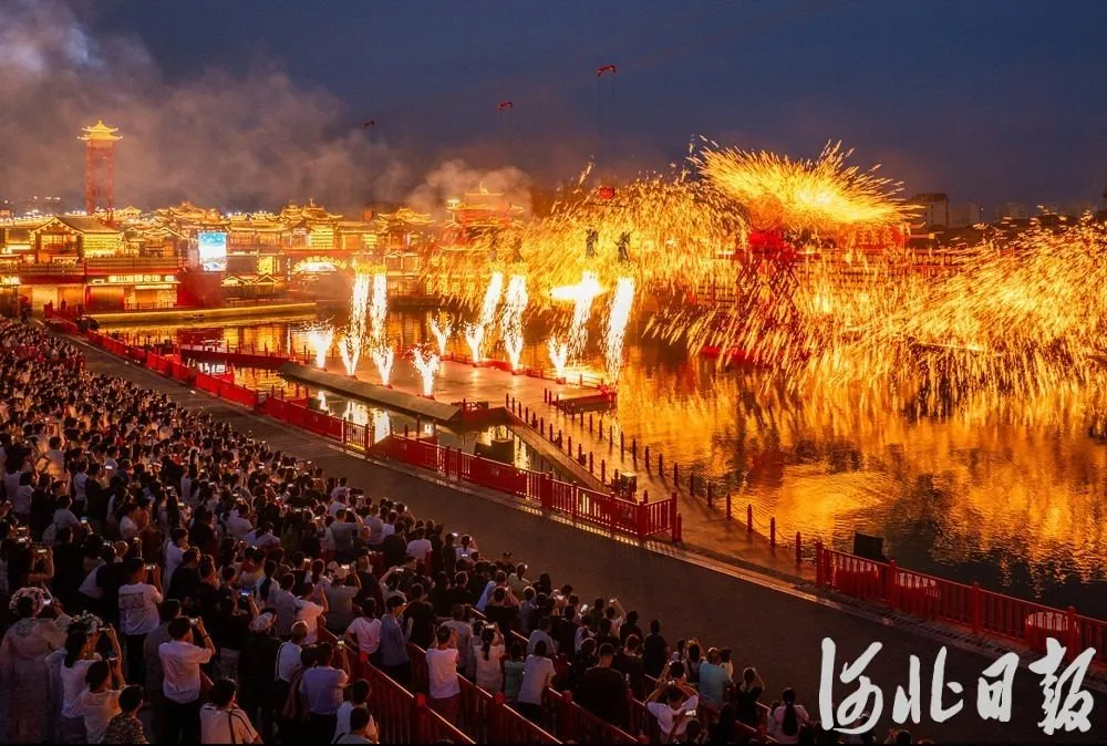 牢记嘱托 感恩奋进·奋力谱写中国式现代化建设河北篇章丨河头老街，文旅消费新地标